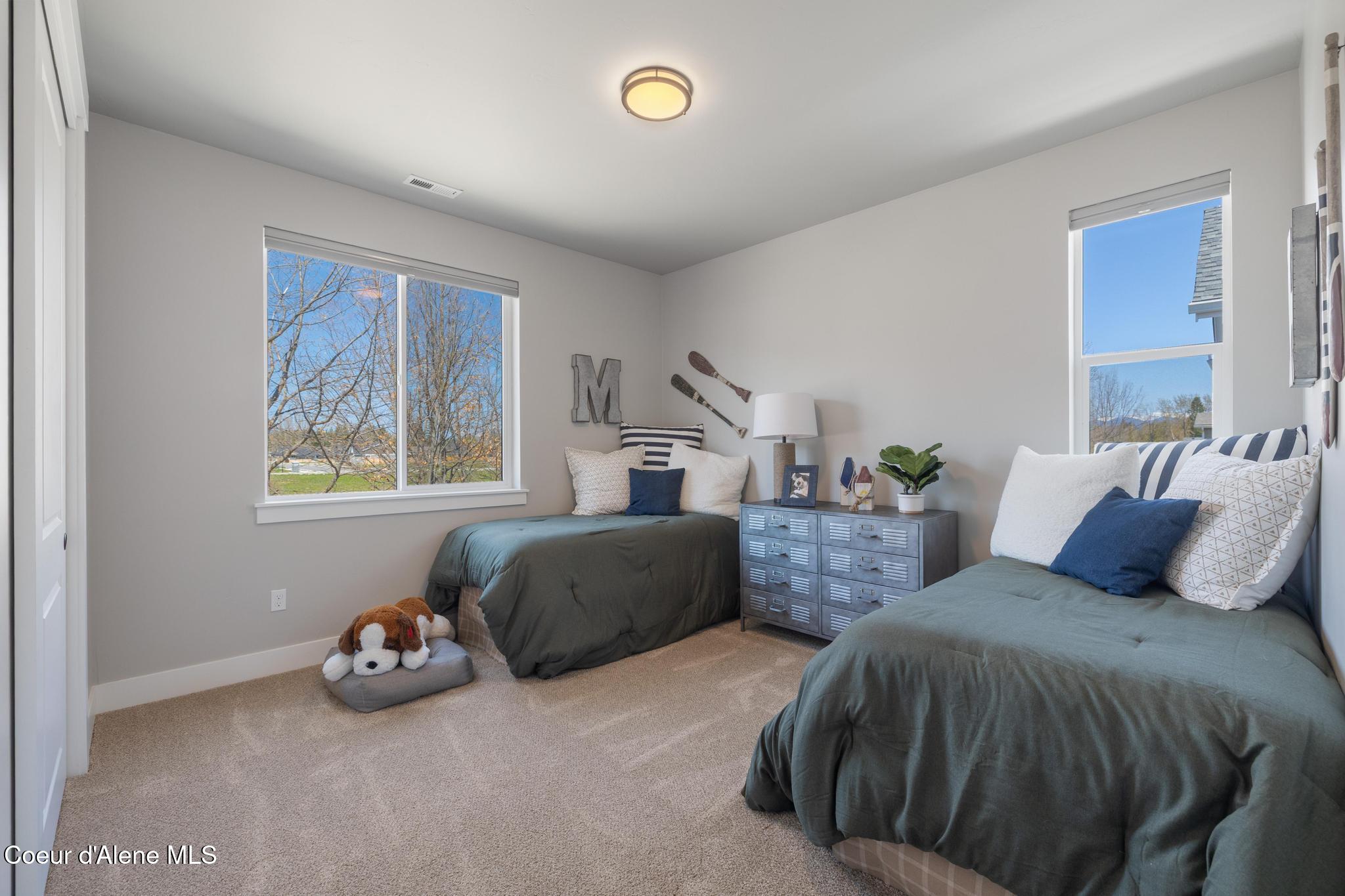 610 Moscow Street Sandpoint, ID 83864 - Photo 34 of 42 IMG_1944