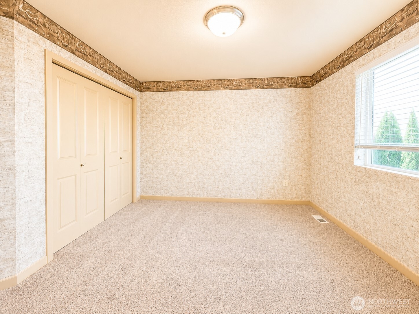 18626 37th Drive Southeast Bothell, WA 98012 - Photo 23 of 35