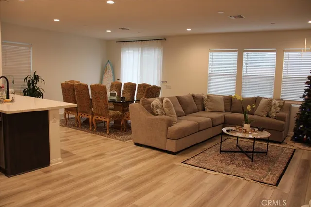 $3,950 | 30360 Laviste Court, Murrieta, CA 92563