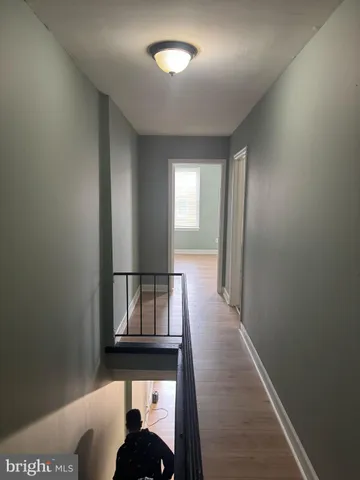 a view of entryway with workspace