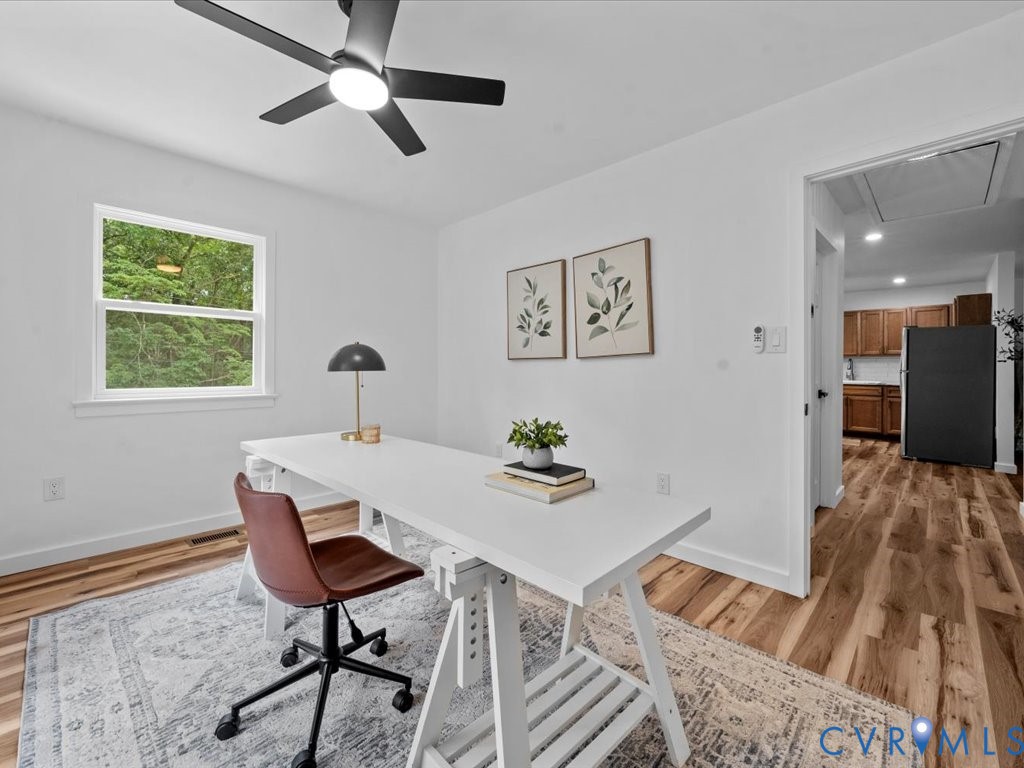 2291 Pony Farm Road Maidens, VA 23102 - Photo 17 of 43 a workspace with furniture and a window