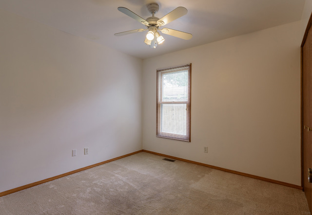 92 Long Beach Road Montgomery, IL 60538 - Photo 7 of 14
