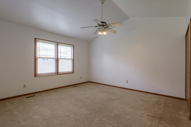 92 Long Beach Road Montgomery, IL 60538 - Photo 8 of 14