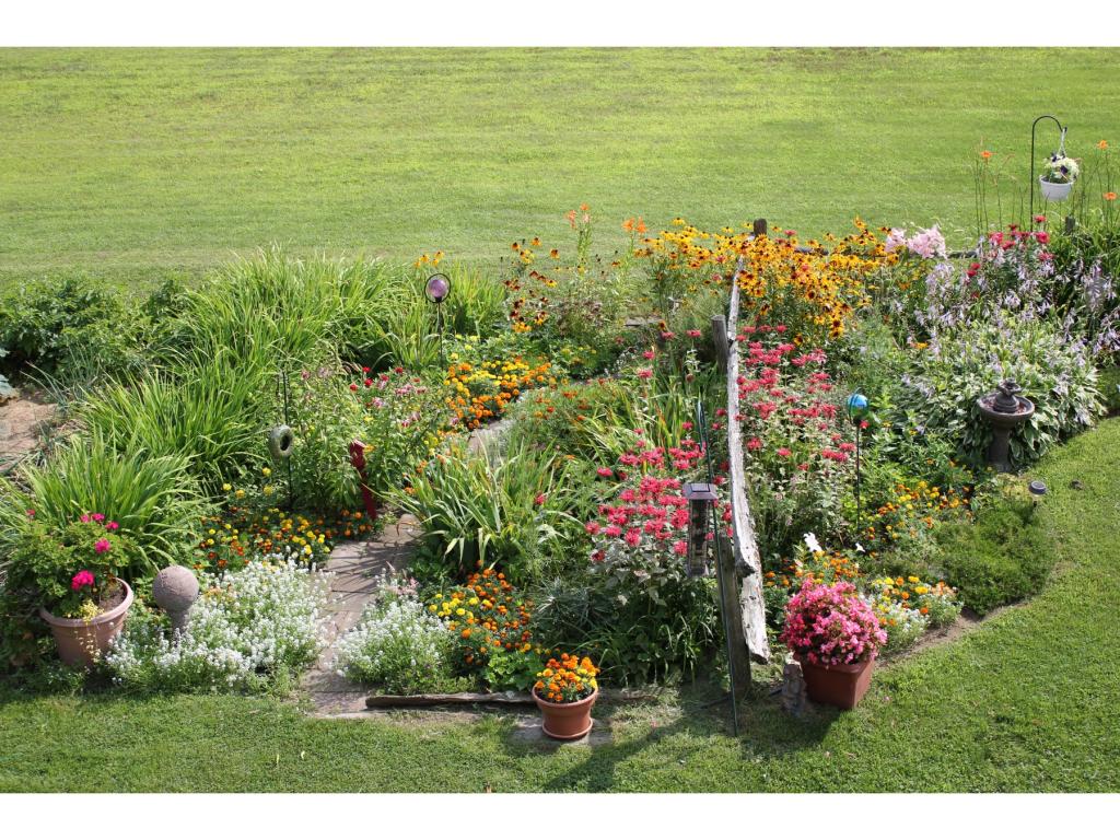 467 Hanna Road Highgate, VT 05459 - Photo 26 of 36 Gallery Image 26