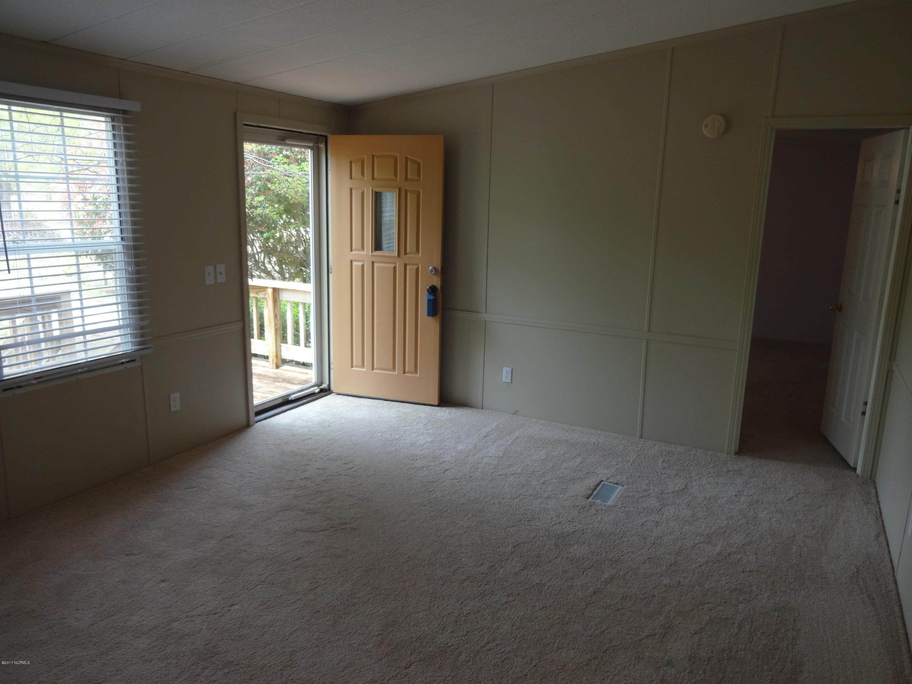 96 Remington Road Rocky Point, NC 28457 - Photo 3 of 25 DSC08958