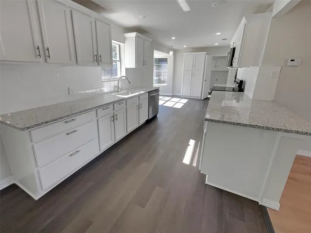 $295,000 | 3925 Wedgworth Road South, Fort Worth, TX 76133