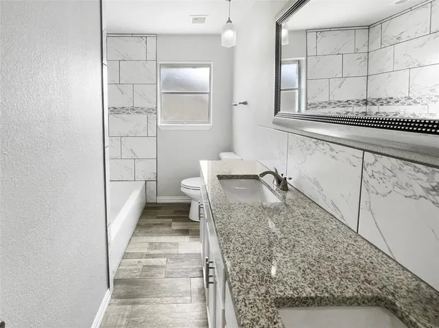 $295,000 | 3925 Wedgworth Road South, Fort Worth, TX 76133