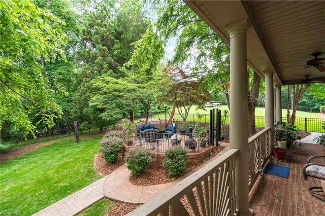 $959,900 | 7672 Crossing Ridge Drive, Belews Creek, NC 27009