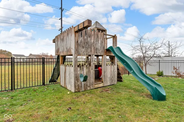 $349,900 | 2779 Anchusa Drive, Plainfield, IN 46168