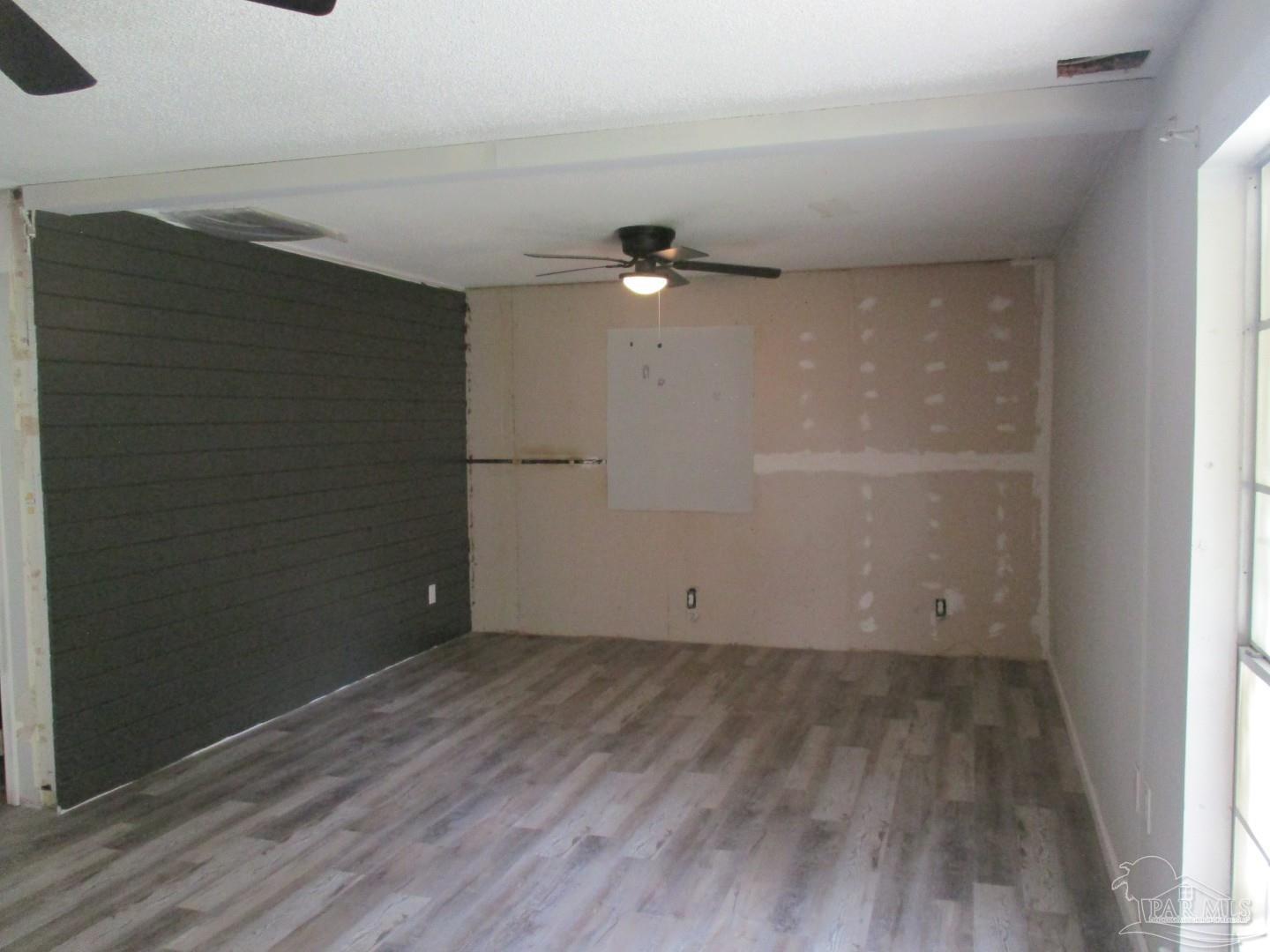5530 Hamilton Bridge Road Milton, FL 32570 - Photo 4 of 22