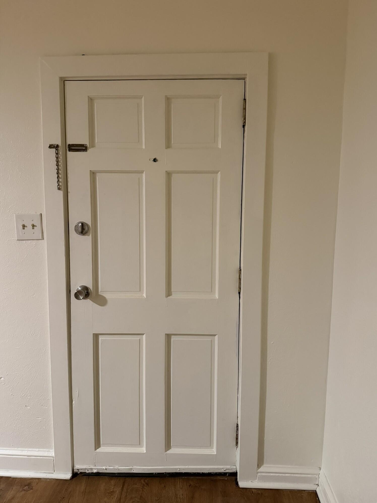 1209 Chapman Avenue Southwest, Unit B Roanoke, VA 24016 - Photo 3 of 7