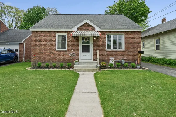 $199,900 | 1892 Broad Street, Schenectady, NY 12306
