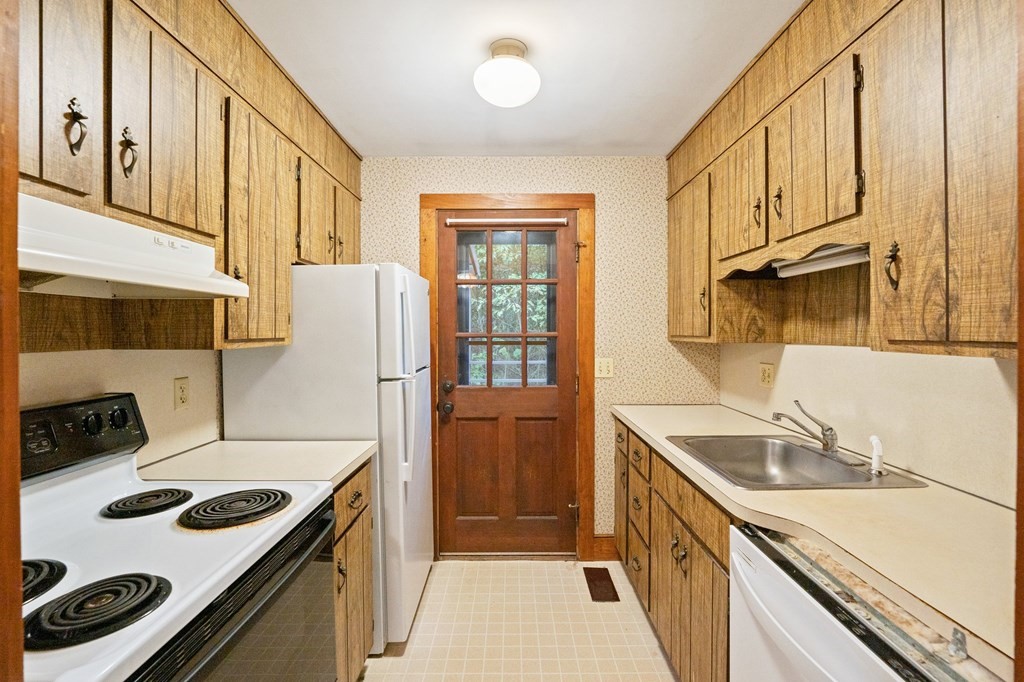 159 Mendon Road Northbridge, MA 01534 - Photo 26 of 42 Gallery Image 26
