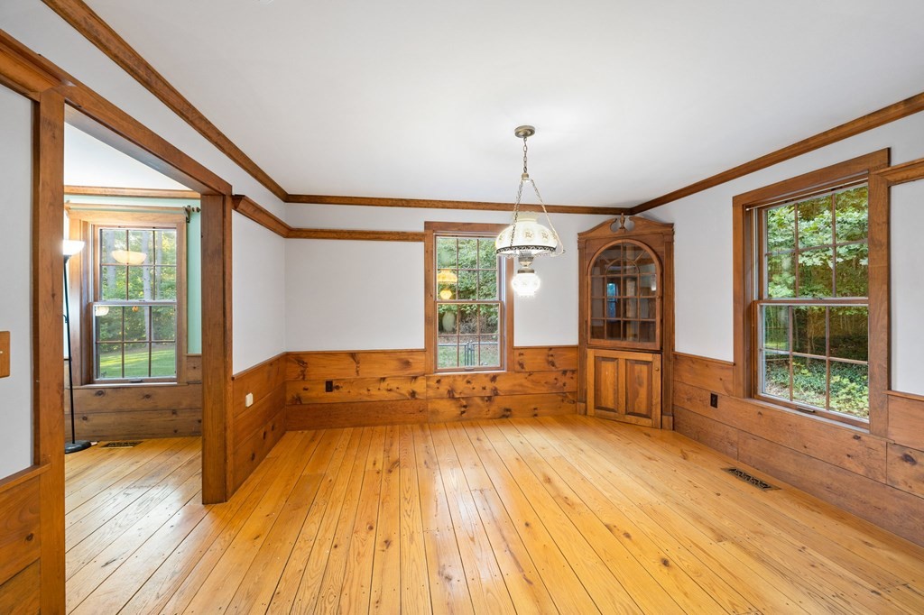 159 Mendon Road Northbridge, MA 01534 - Photo 8 of 42 Gallery Image 8