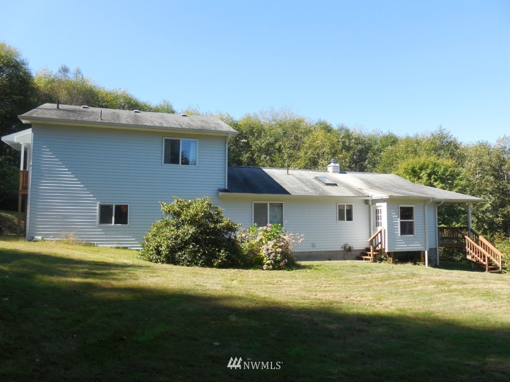 244 Elochoman Valley Road Cathlamet, WA 98612 - Photo 3 of 24 Gallery Image 3