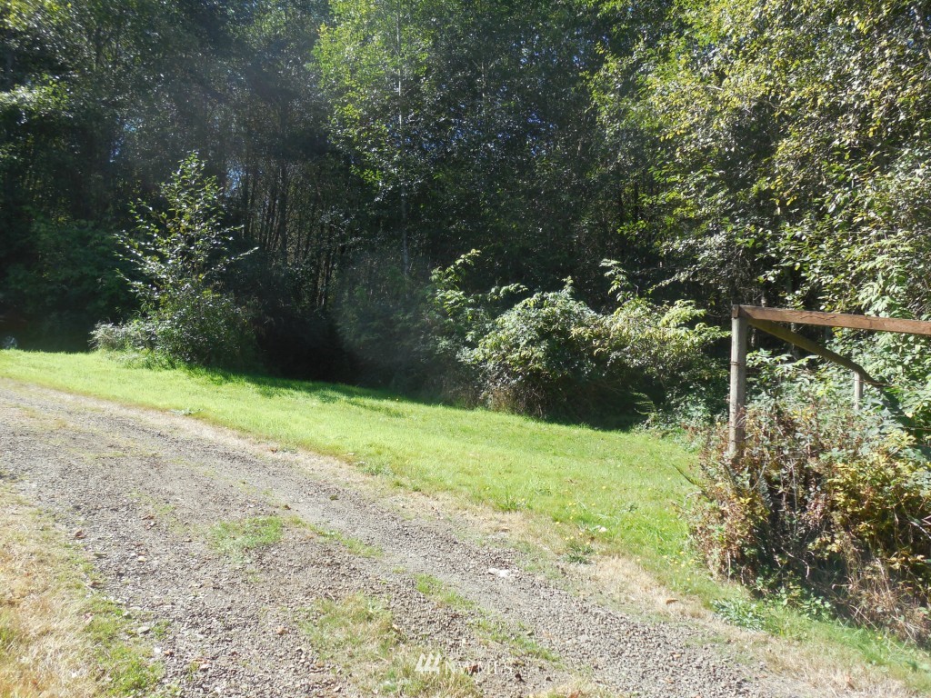 244 Elochoman Valley Road Cathlamet, WA 98612 - Photo 21 of 24 Gallery Image 21