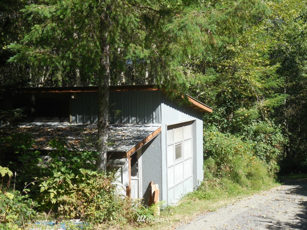 244 Elochoman Valley Road Cathlamet, WA 98612 - Photo 22 of 24 Gallery Image 22