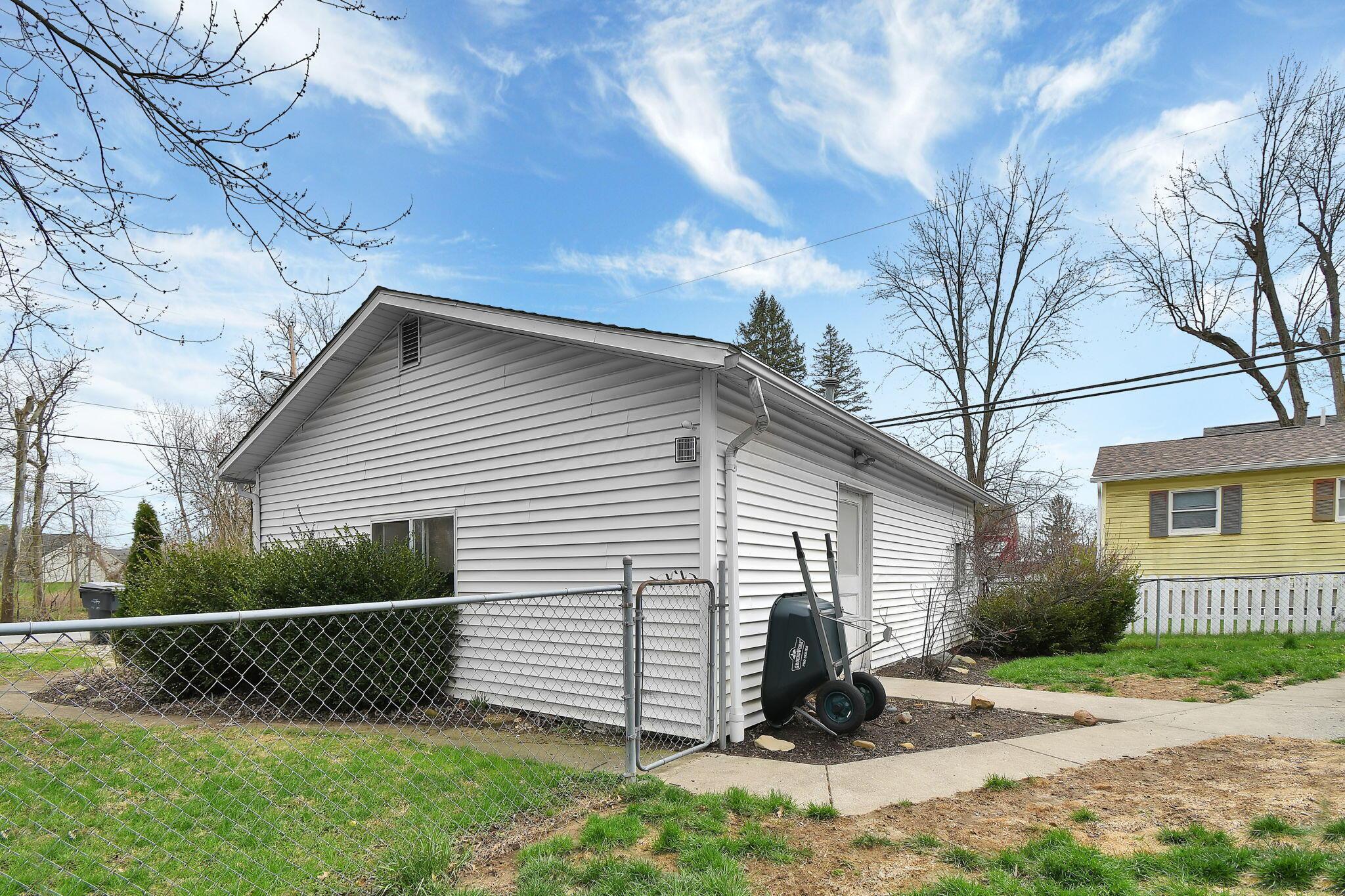 278 Poplar Street Pataskala, OH 43062 - Photo 23 of 27 25-web-or-mls-278-poplar-st