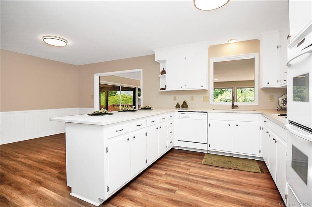 6220 Sharon Road Charlotte, NC 28210 - Photo 13 of 43