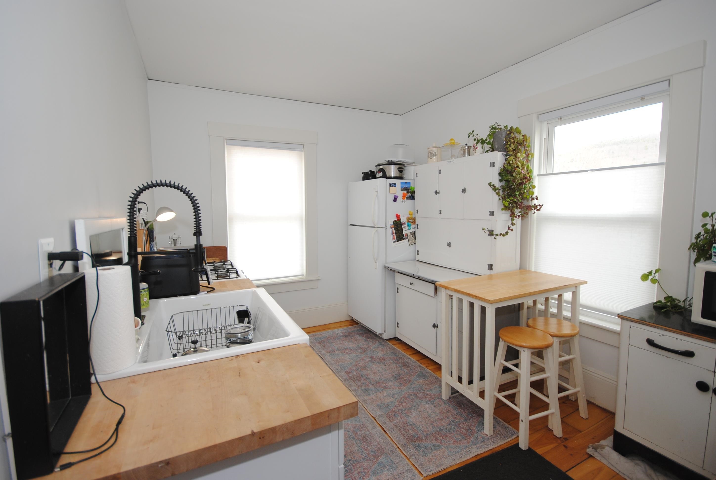 9 Garden Drive Brattleboro, VT 05301 - Photo 4 of 26