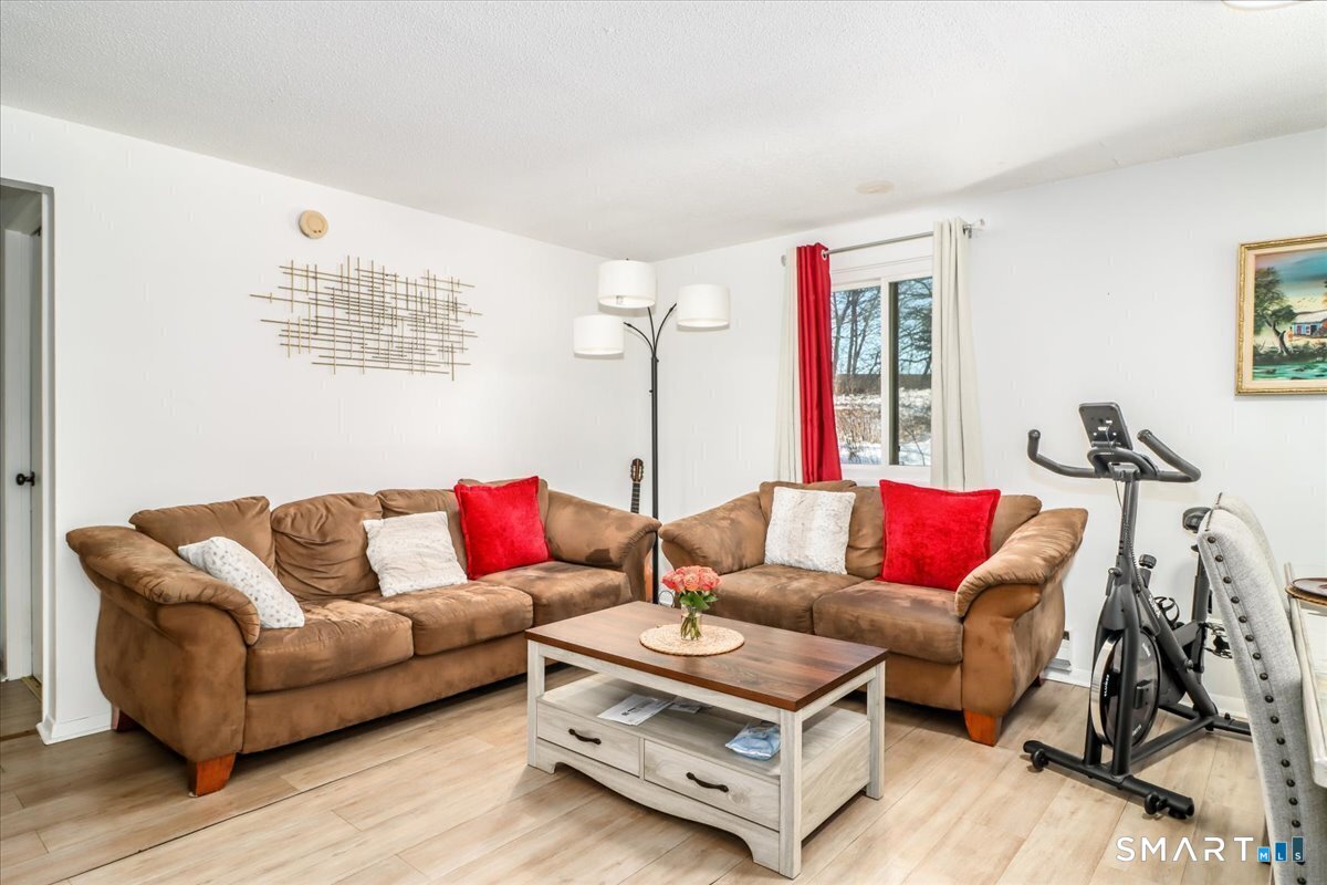 7 Padanaram Road, Unit C53 Danbury, CT 06811 - Photo 6 of 25