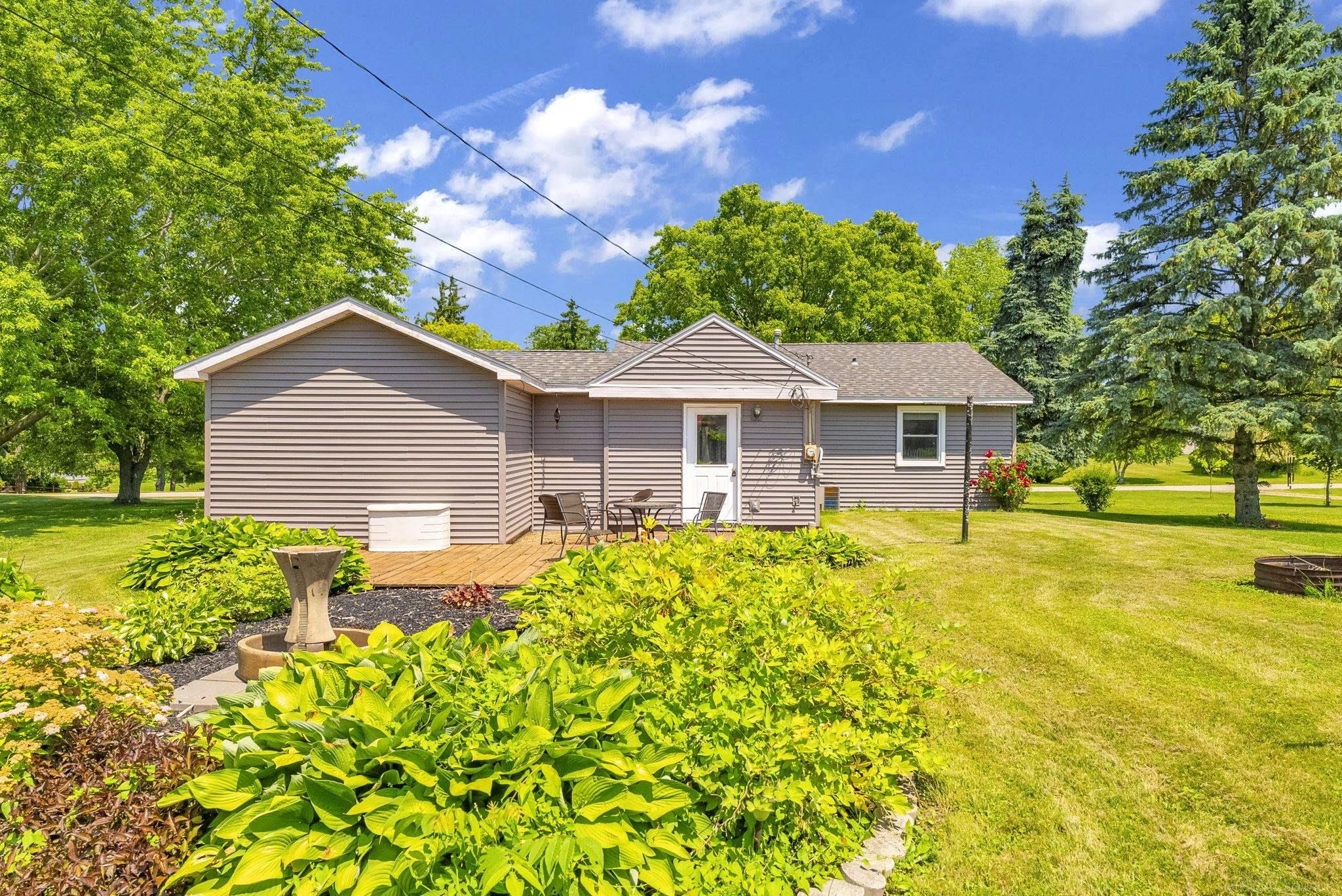 4042 State Street Carsonville, MI 48419 - Photo 8 of 35
