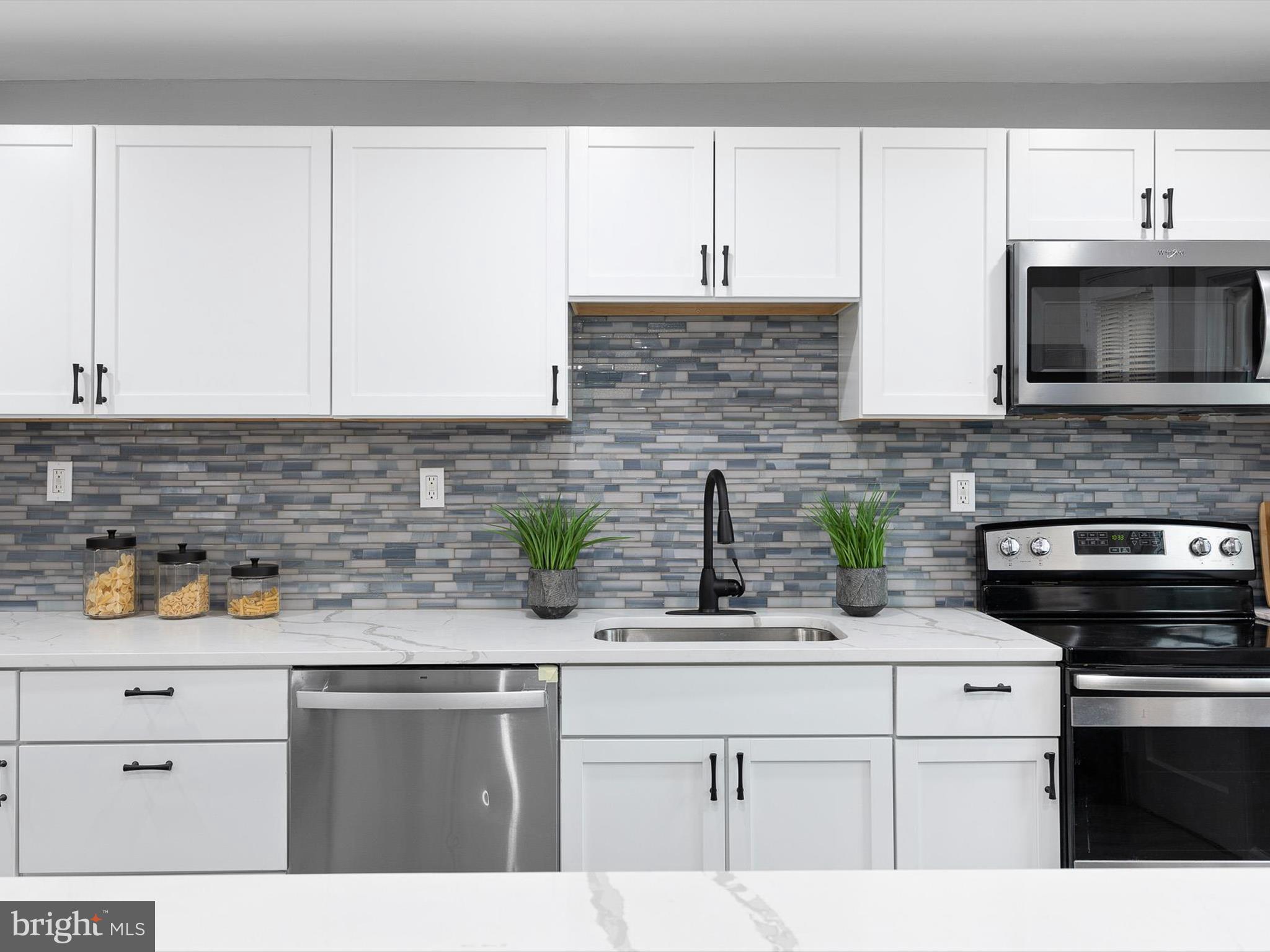 100 Anglin Drive Newark, DE 19713 - Photo 11 of 24