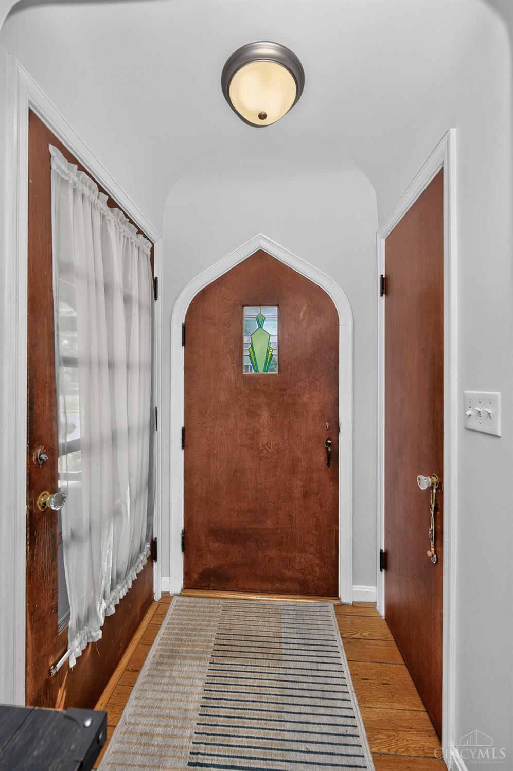 6747 Plainfield Road Silverton, OH 45236 - Photo 10 of 49 Gallery Image 10