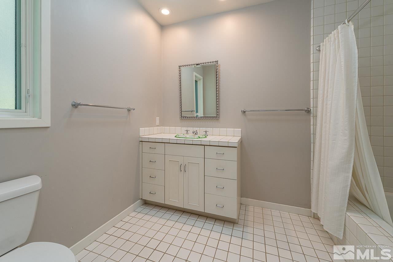 2895 East Lakeridge Reno, NV 89519 - Photo 17 of 27 Photo 17