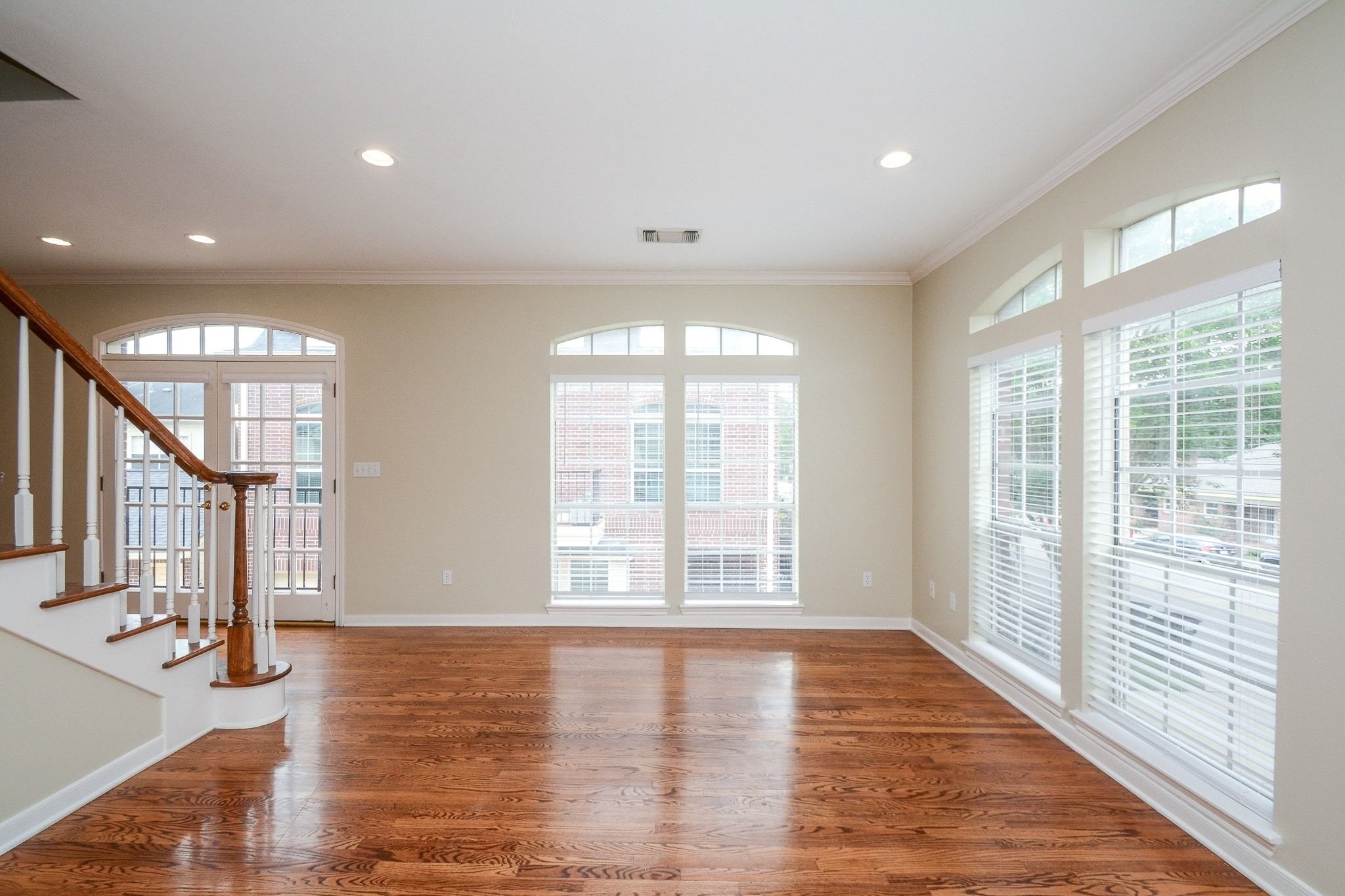 2022 Fairview Street Houston, TX 77019 - Photo 17 of 35