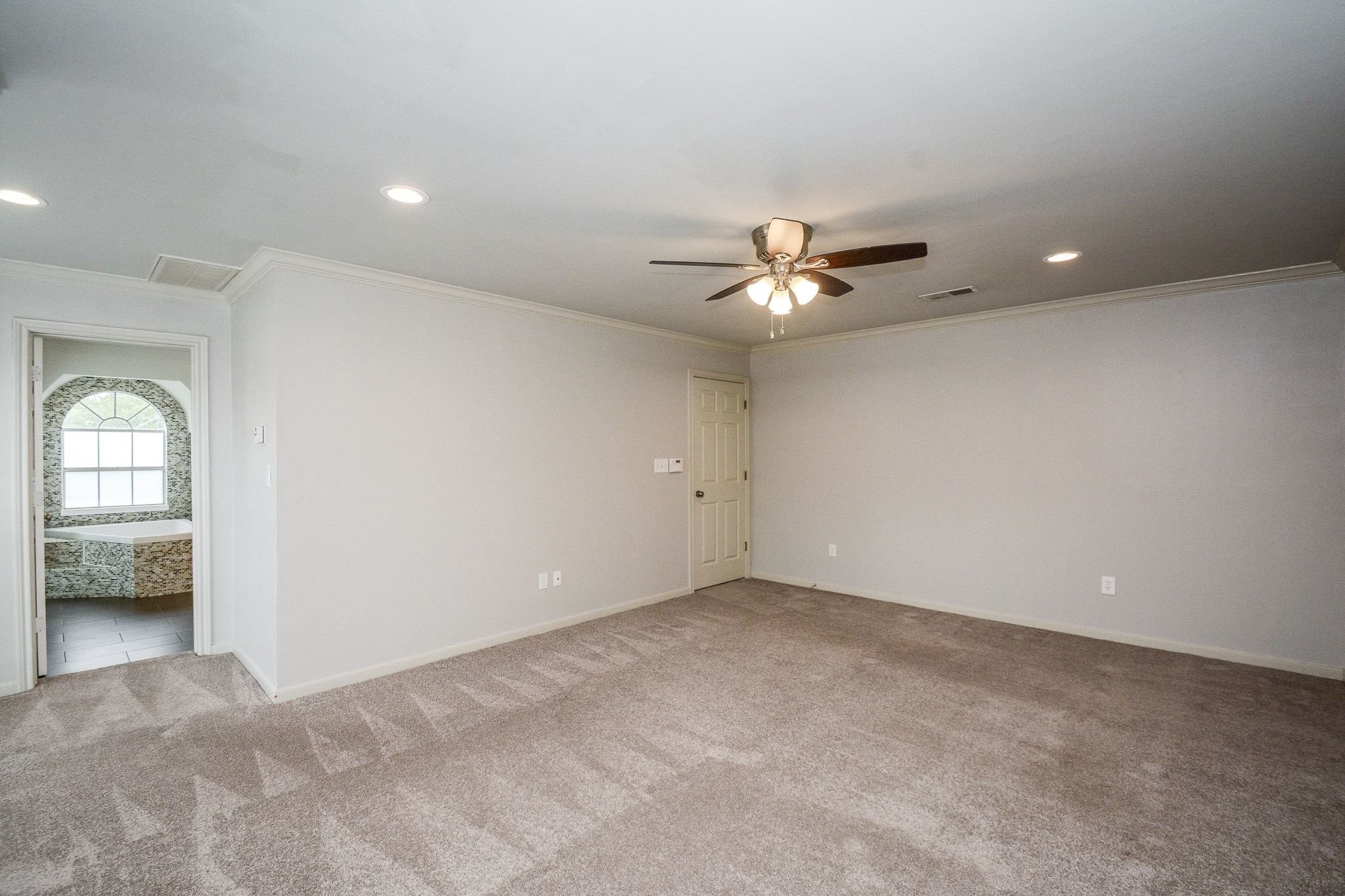 2022 Fairview Street Houston, TX 77019 - Photo 18 of 35