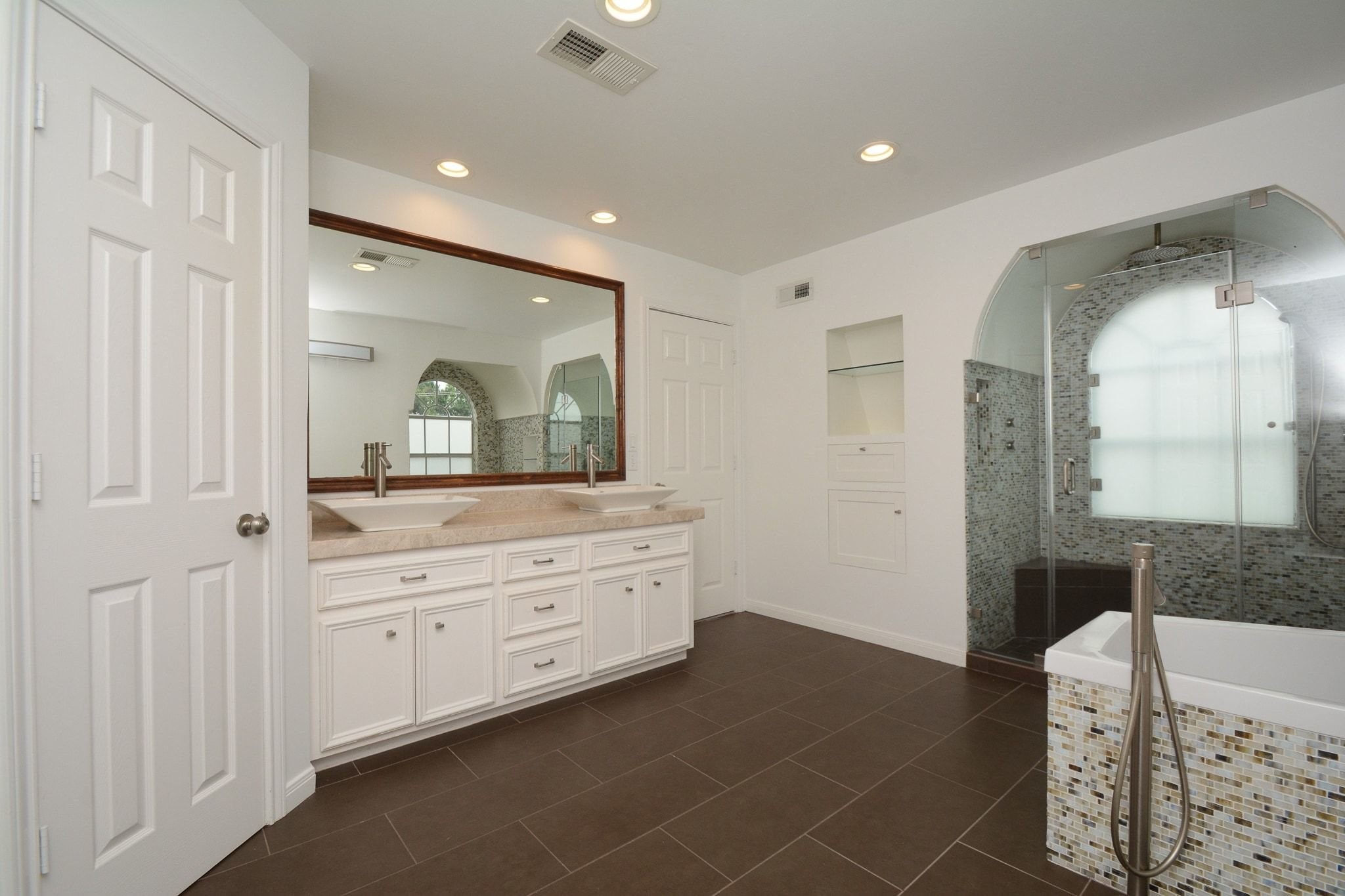 2022 Fairview Street Houston, TX 77019 - Photo 27 of 35