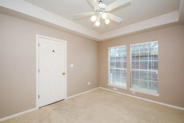 $3,200 | 2022 Fairview Street, Houston, TX 77019