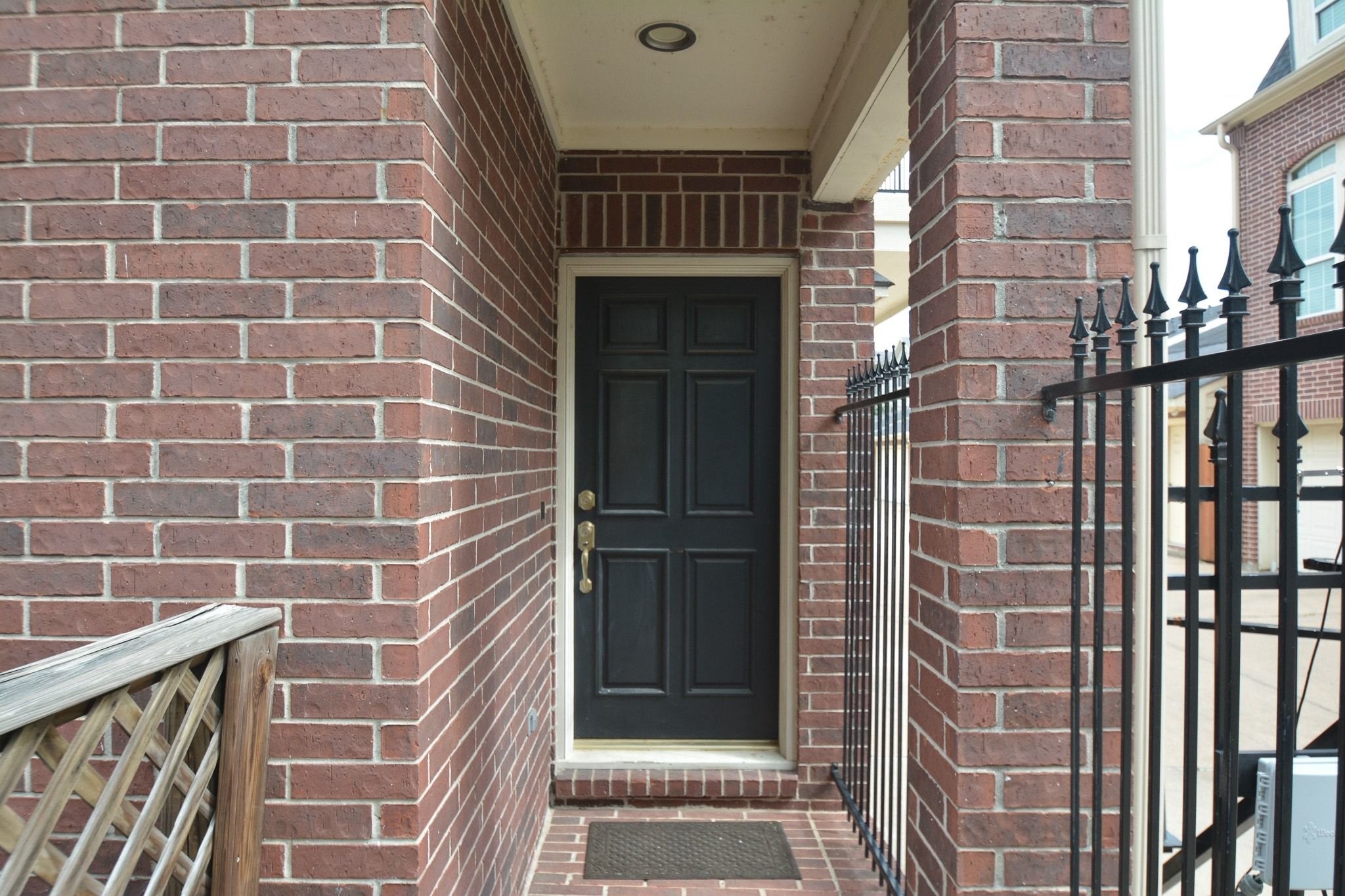 2022 Fairview Street Houston, TX 77019 - Photo 3 of 35
