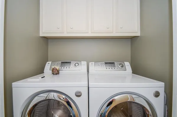 $3,200 | 2022 Fairview Street, Houston, TX 77019