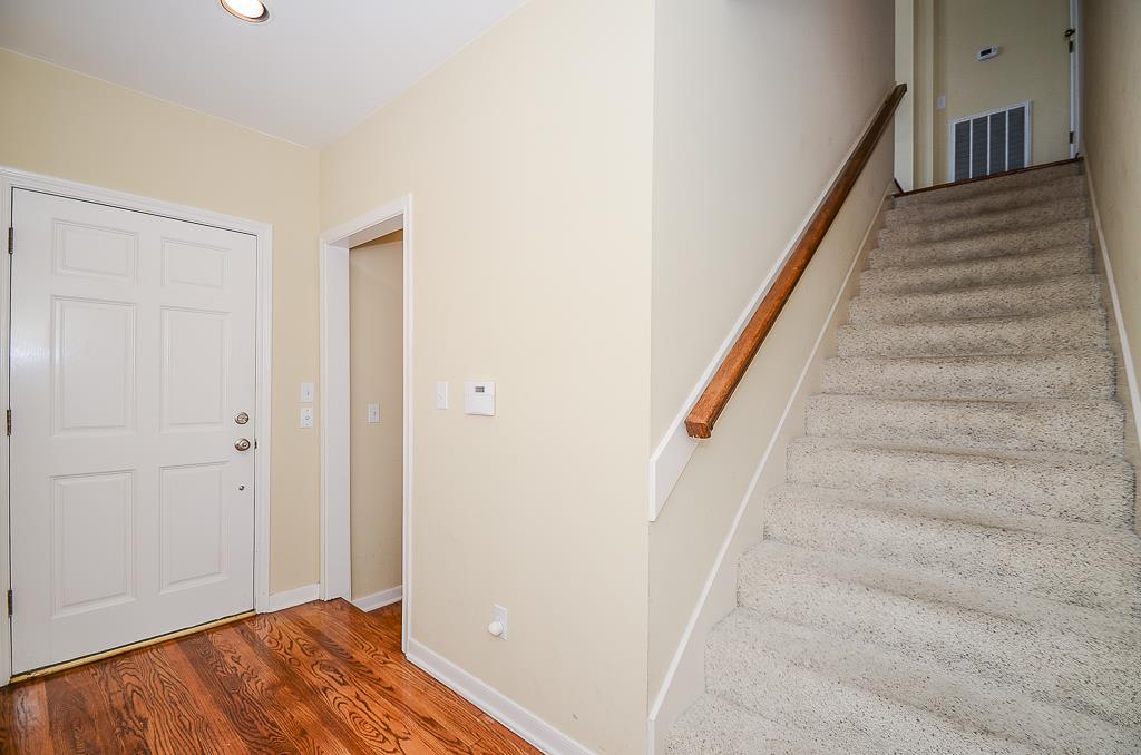 2022 Fairview Street Houston, TX 77019 - Photo 4 of 35