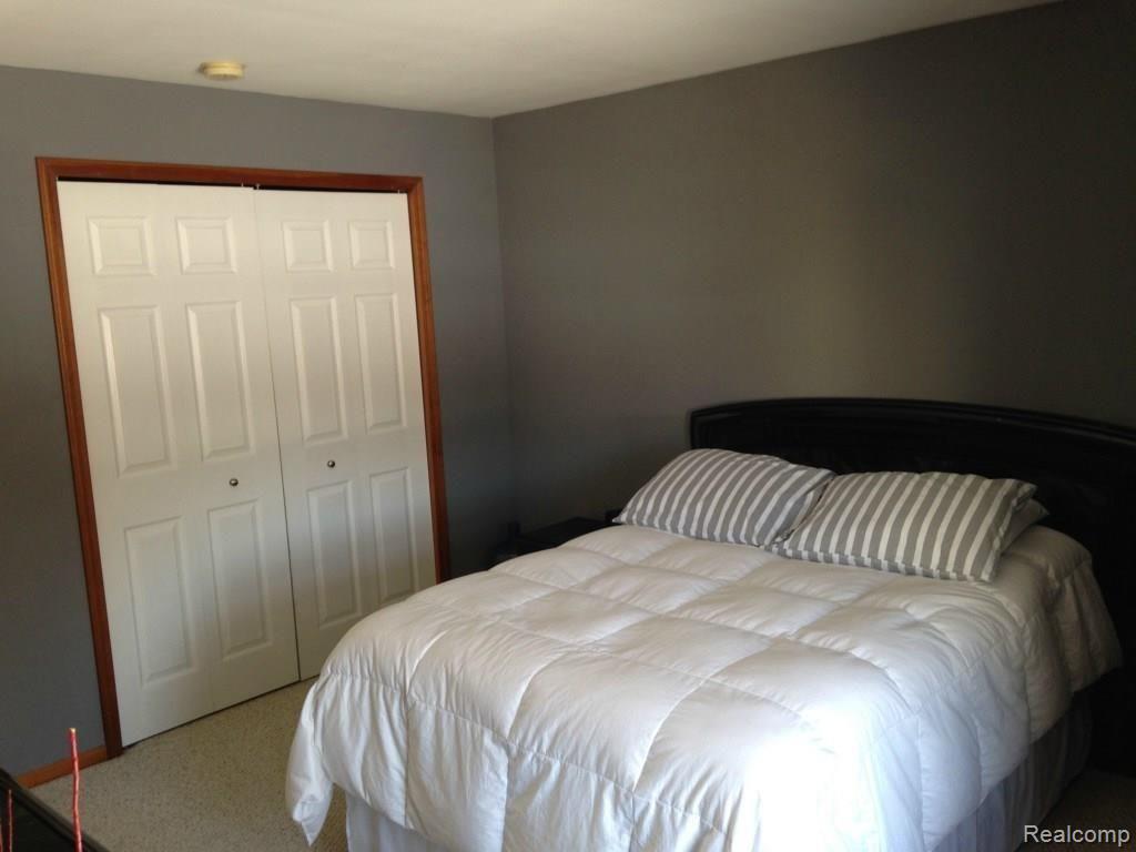 1375 West Marr Road Howell, MI 48855 - Photo 16 of 34 Master bedroom
