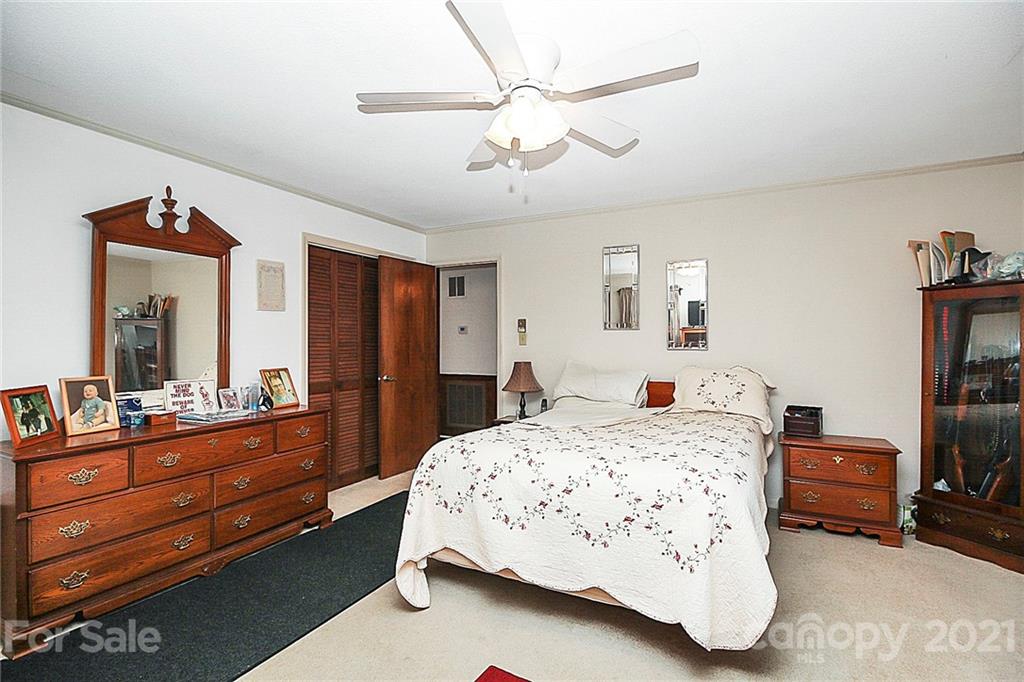2207 Heavner Road Lincolnton, NC 28092 - Photo 15 of 38 Gallery Image 15