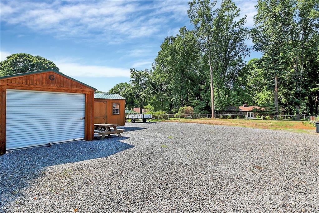 2207 Heavner Road Lincolnton, NC 28092 - Photo 33 of 38 Gallery Image 33