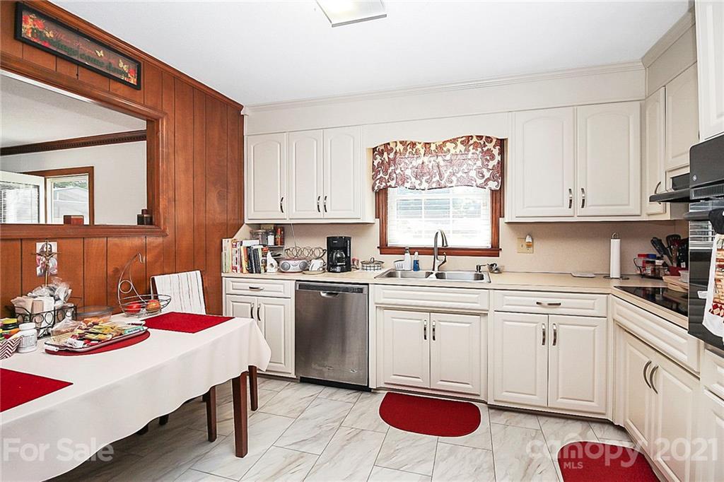 2207 Heavner Road Lincolnton, NC 28092 - Photo 8 of 38 Gallery Image 8