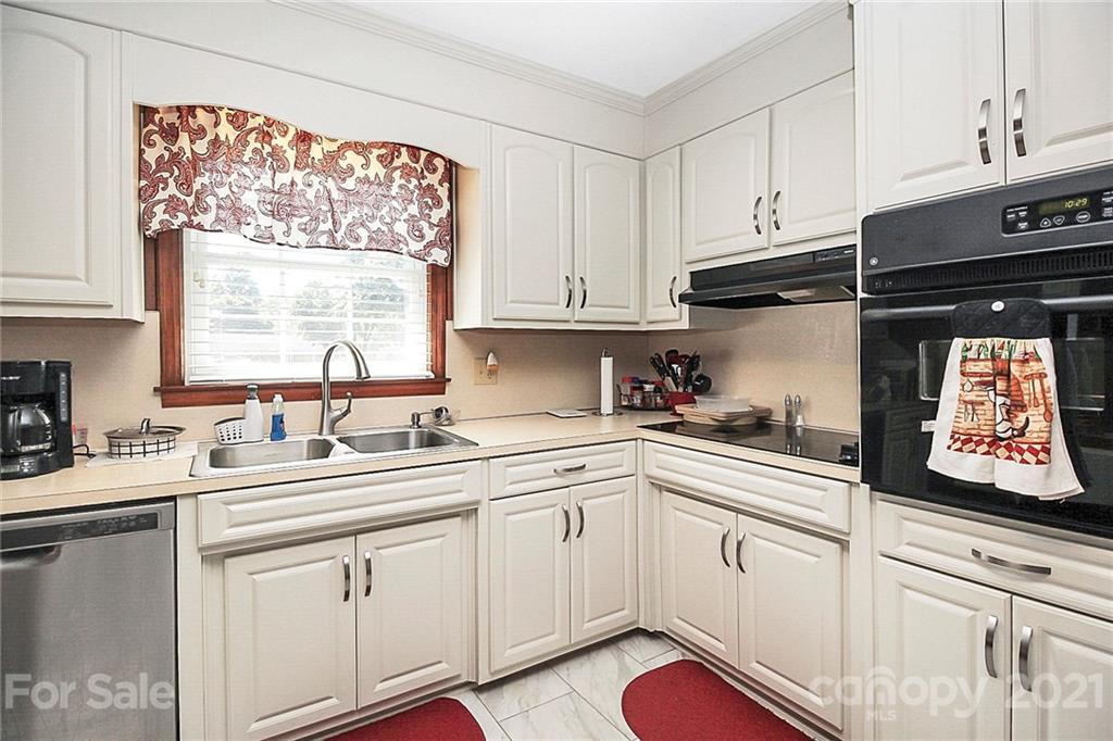 2207 Heavner Road Lincolnton, NC 28092 - Photo 9 of 38 Gallery Image 9