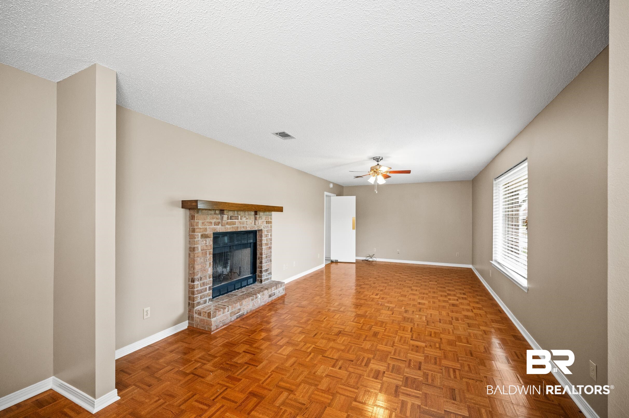9243 Lakeview Drive Foley, AL 36535 - Photo 5 of 54