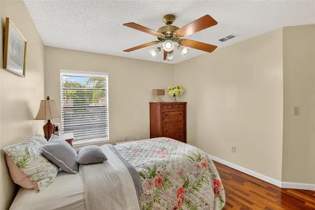 $450,000 | 1914 Coral Tree Court, Brandon, FL 33511