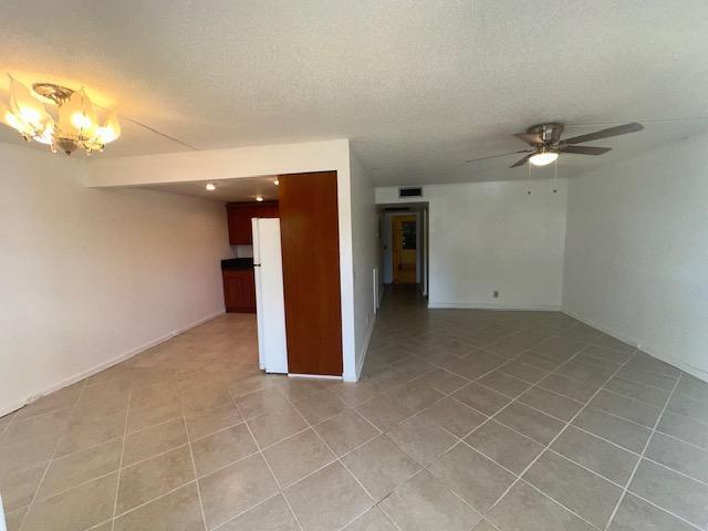 1023 Hythe B, Unit 1023 Boca Raton, FL 33434 - Photo 3 of 8 hytheb2