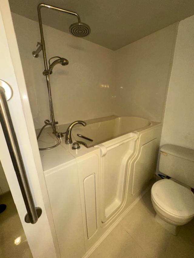 1023 Hythe B, Unit 1023 Boca Raton, FL 33434 - Photo 7 of 8 hytheb8