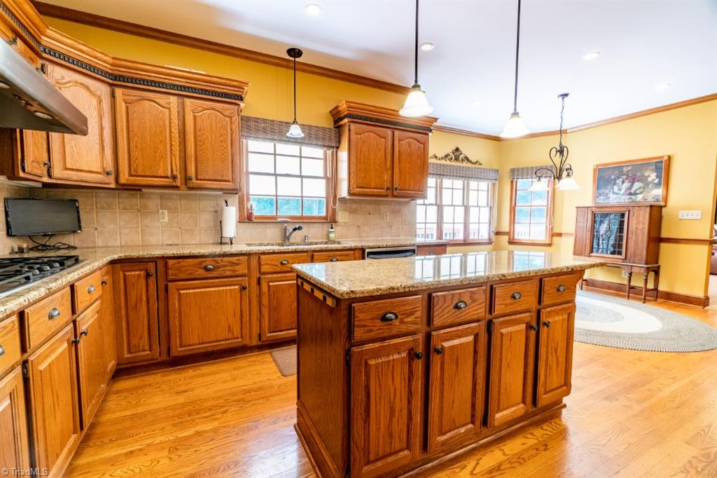 7004 May Lake Road Clemmons, NC 27012 - Photo 22 of 50 Gallery Image 22