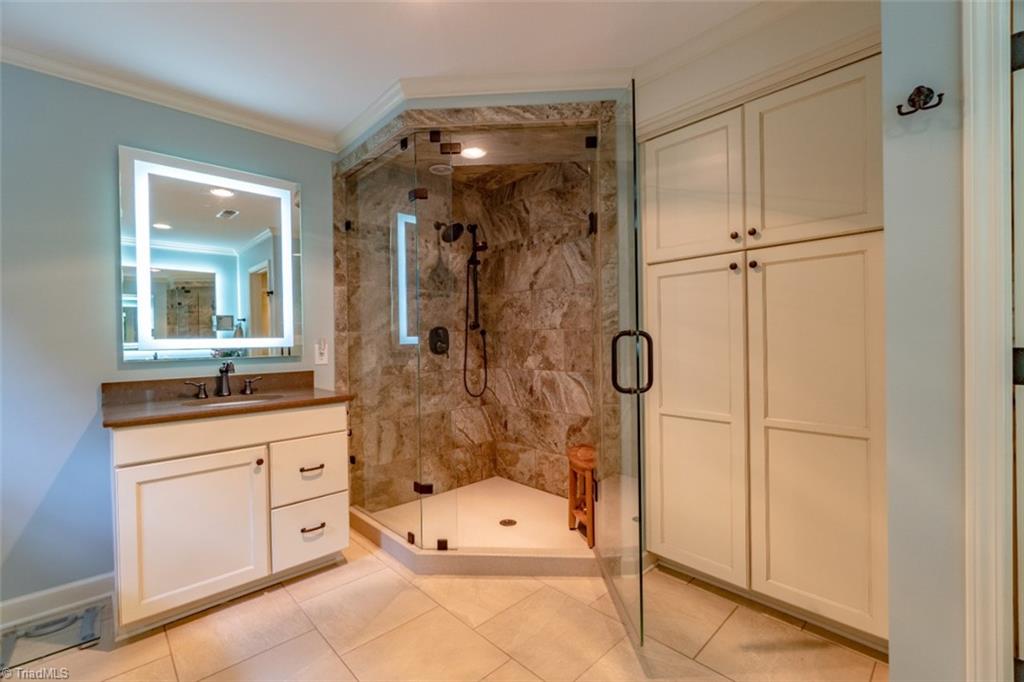 7004 May Lake Road Clemmons, NC 27012 - Photo 38 of 50 Gallery Image 38
