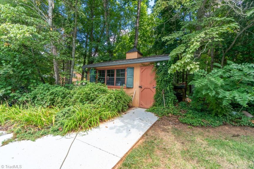 7004 May Lake Road Clemmons, NC 27012 - Photo 49 of 50 Gallery Image 49