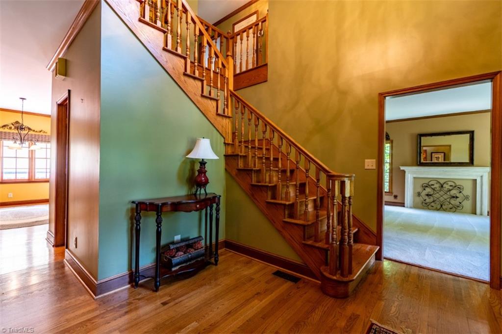 7004 May Lake Road Clemmons, NC 27012 - Photo 7 of 50 Gallery Image 7