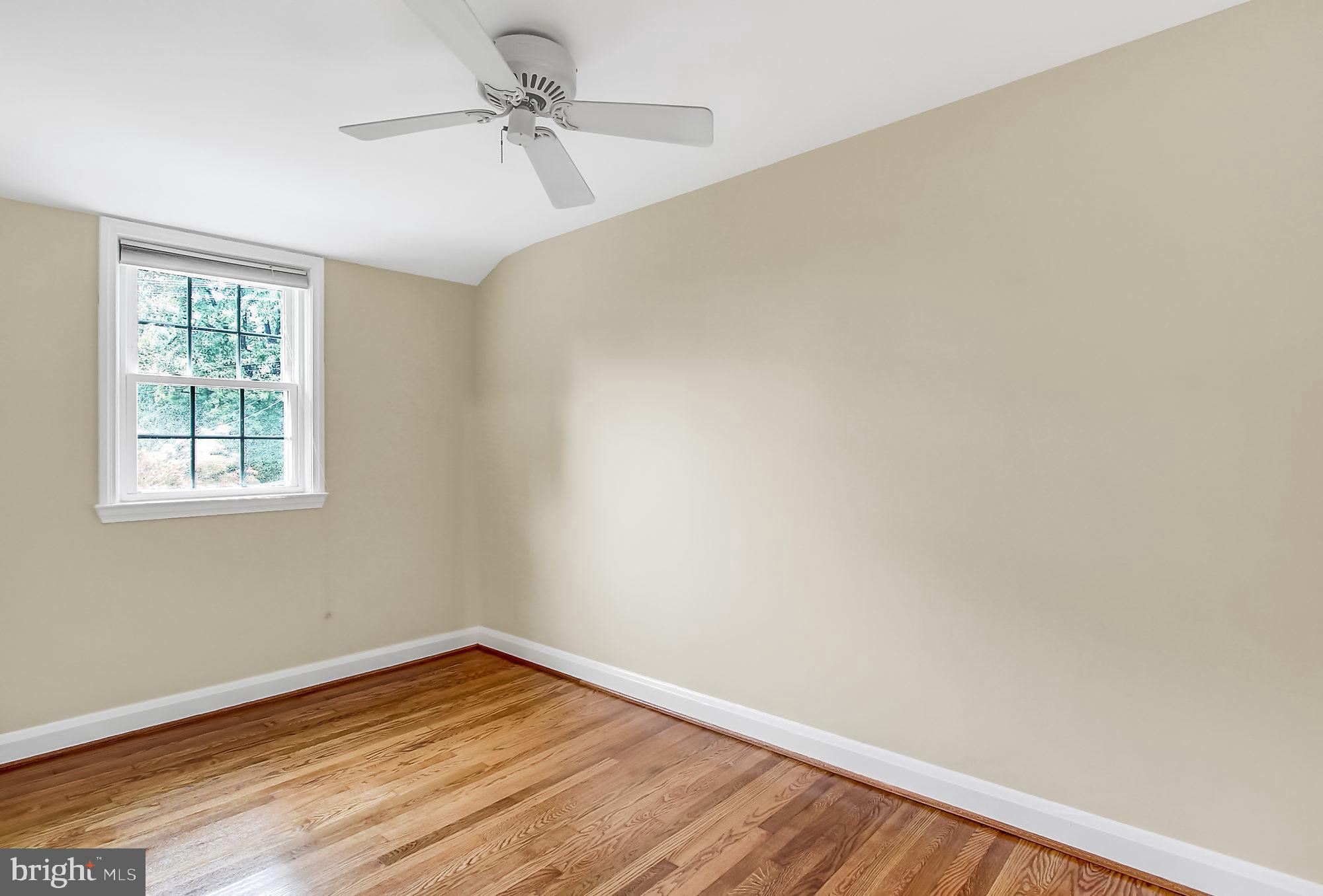 1629 Hardwick Road Baltimore, MD 21286 - Photo 14 of 22 Bedroom #2-refinished wood floors